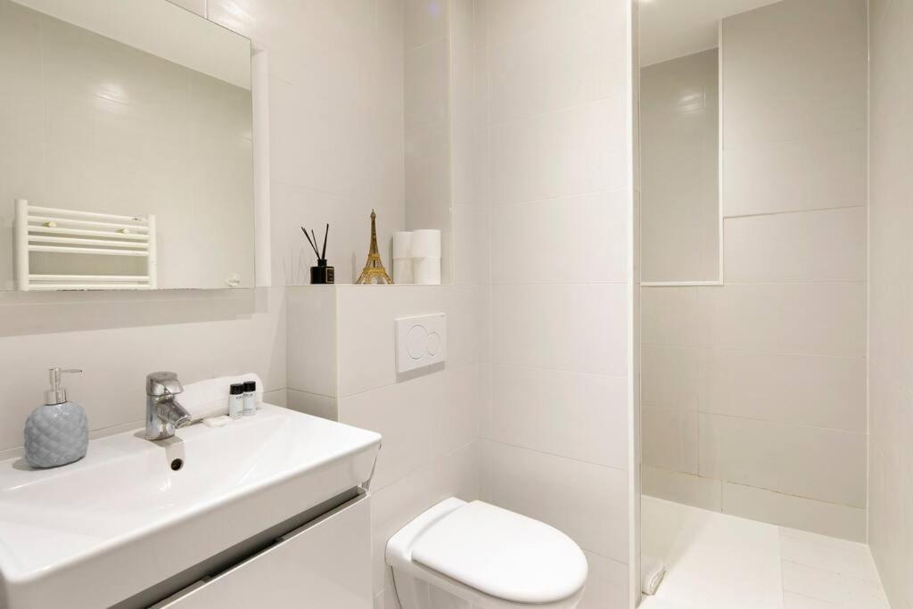 Sweet Luxury Home Arc The Triomphe Near Champs Elysees And Palais Des Congres 8 Ppl Paris Luaran gambar